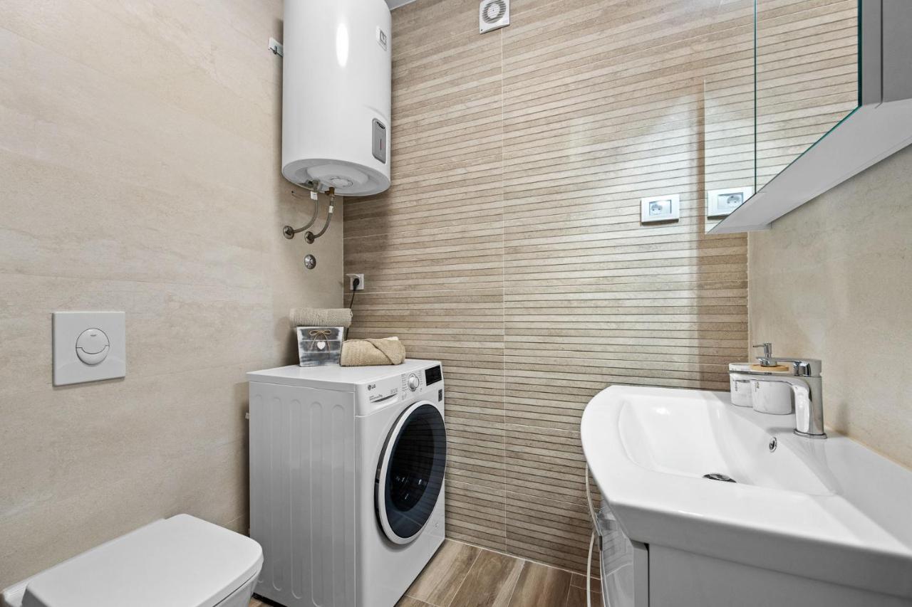 Apartment Leone เมดูลิน ภายนอก รูปภาพ