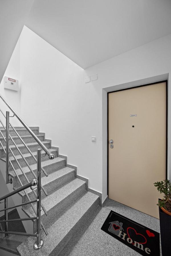 Apartment Leone เมดูลิน ภายนอก รูปภาพ